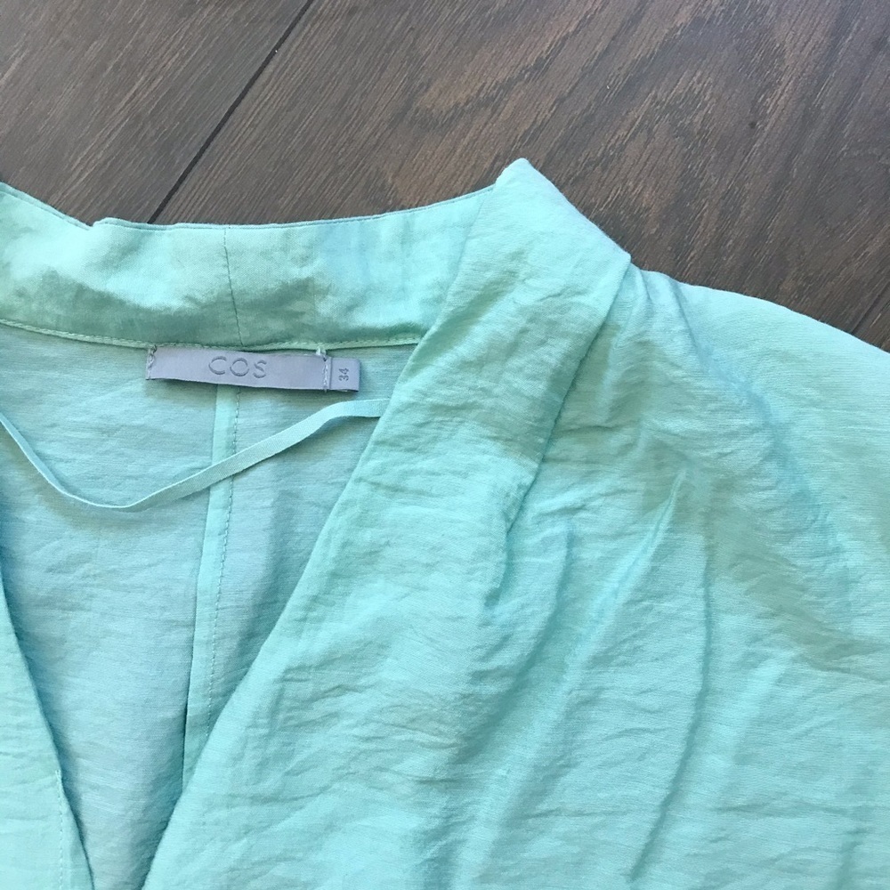 Cos aqua button up - Picture 8 of 9